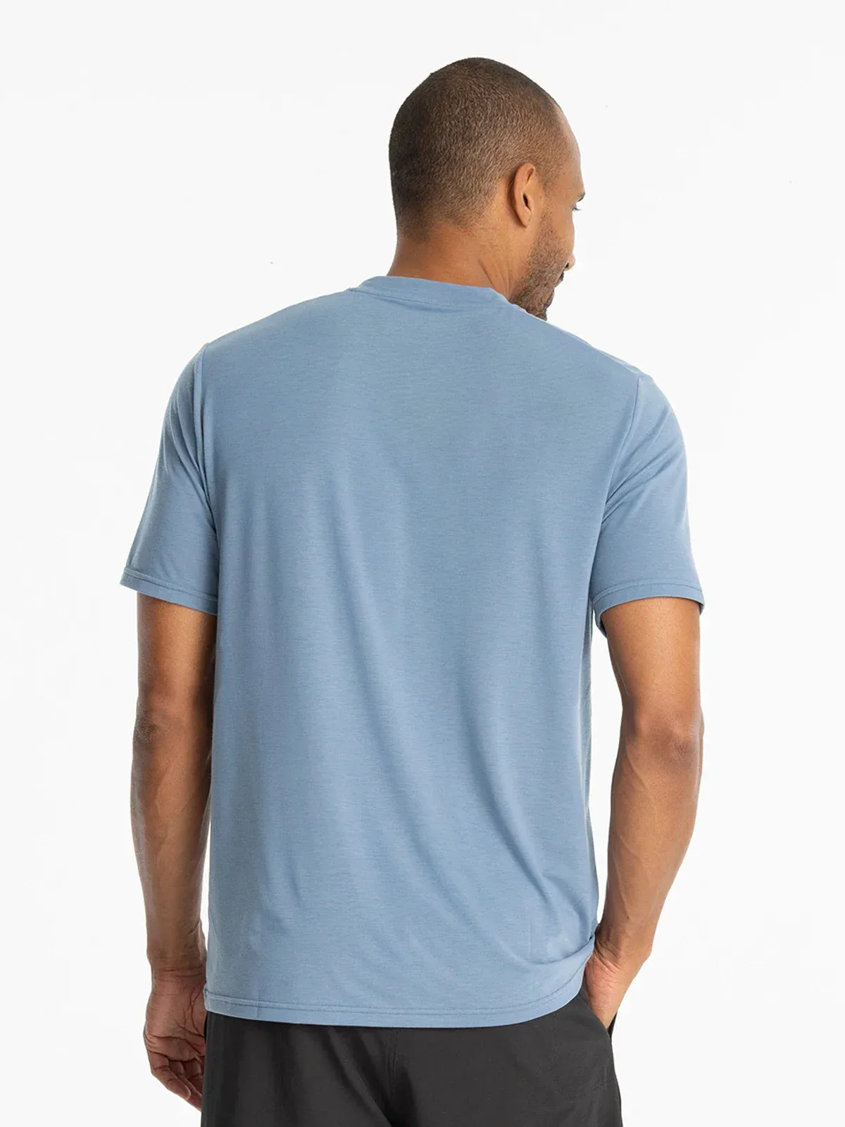 Free Fly Men's Elevate Lightweight Tee in Bluestone